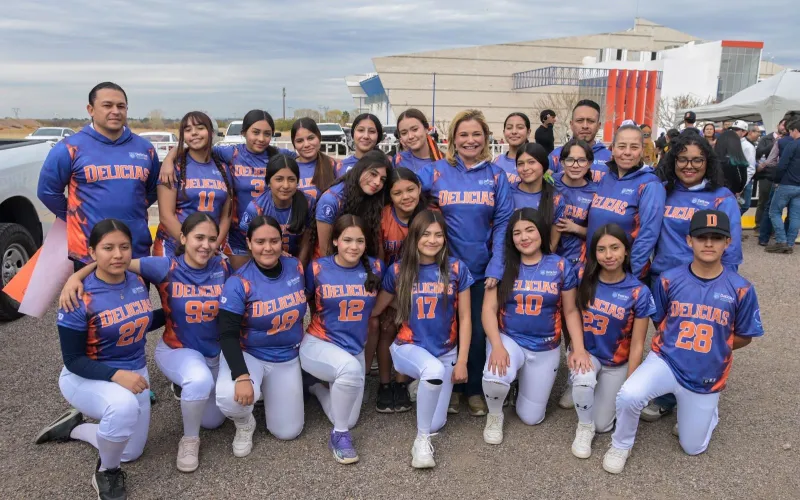 -Los trabajos incluyen tramos carreteros, rehabilitación de calles, así como equipamiento y distribución de mobiliario a instituciones educativas