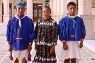 Presenta Turismo a corredores rarámuri que representarán a Chihuahua y México en el UTMB de Francia