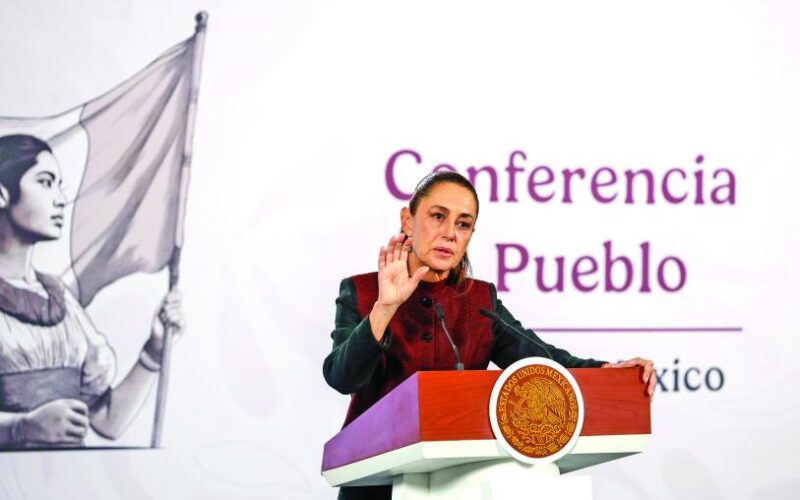 Van por pensiones doradas de LyFC, Pemex y CFE; Toparán en $70 mil pensiones doradas