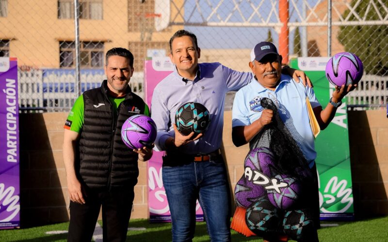 Entrega alcalde Marco Bonilla cancha de futbol rápido en “El Bule” gracias al Presupuesto Participativo
