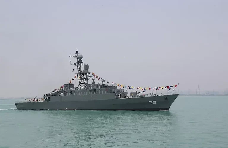 Un submarino estadounidense hunde un buque de guerra iraní frente a Sri Lanka