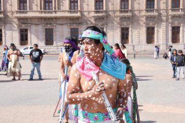 Celebran comunidades indígenas de la capital inicio de la Semana Santa Rarámuri