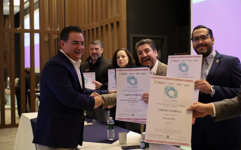 Entrega Secretaría de Turismo 80 Distintivos de Calidad Turística a empresas del municipio de Chihuahua