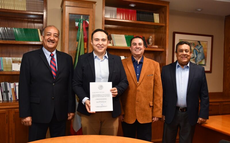 Asume Servando Chávez Tiznado la Coordinación de Educación de la Zona Sur