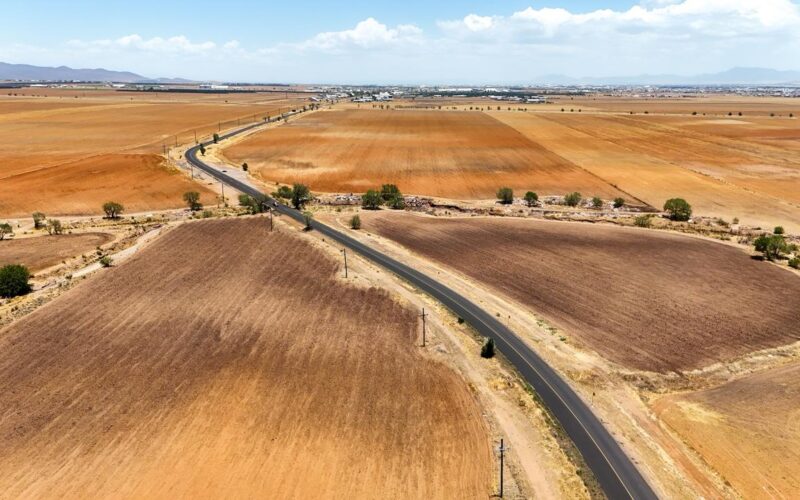 Rehabilita SCOP 56.8 kilómetros de la carretera Cuauhtémoc–Carichí
