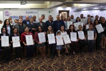 Entrega Secretaría de Turismo 80 reconocimientos a empresas de Ciudad Juárez