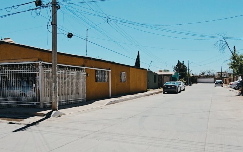 De una laguna a calles transitables: Gobierno Municipal realiza pavimentación en la colonia Rigoberto Quiroz