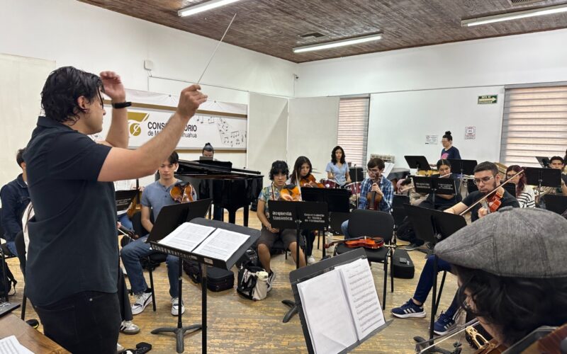 Impulsa alcalde Marco Bonilla la formación de más artistas; inicia entrega de fichas para el Conservatorio de Música
