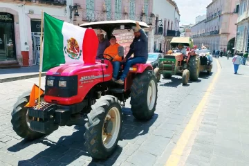 Inician hoy paro agricultores y transportistas en 20 estados