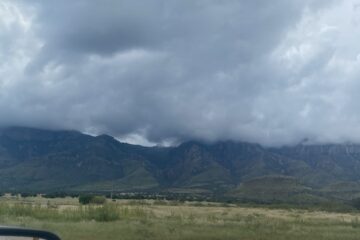 Emite Protección Civil alerta preventiva por descenso de temperaturas, viento fuerte y lluvia para el fin de semana