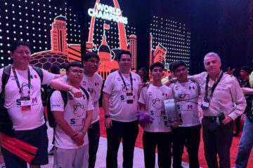 Pone CECyTECH en alto a Chihuahua en mundial de robótica VEX 2026