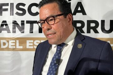 Detiene Fiscalía Anticorrupción a presunto responsable de desvío de medicamentos oncológicos del quinquenio pasado