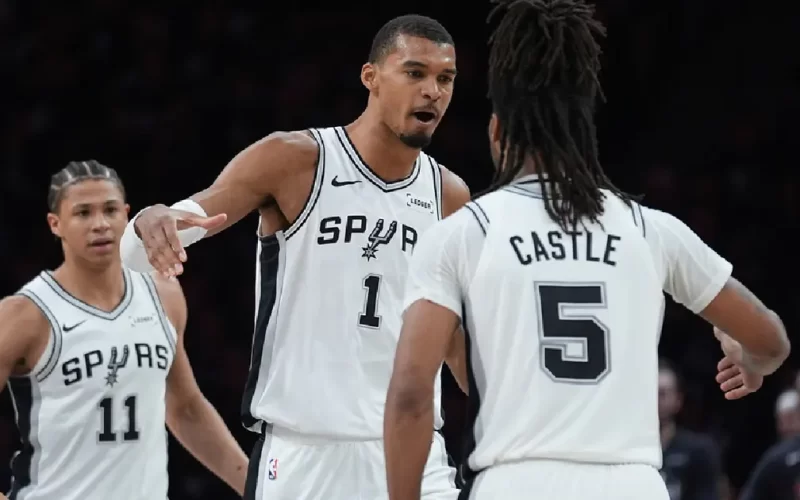 Victor Wembanyama y Spurs derrotan al Thunder y obligan seis juegos en la Final de Oeste de NBA