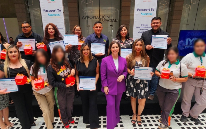 Recibe personal del Cecytech certificación internacional como facilitadores educativos