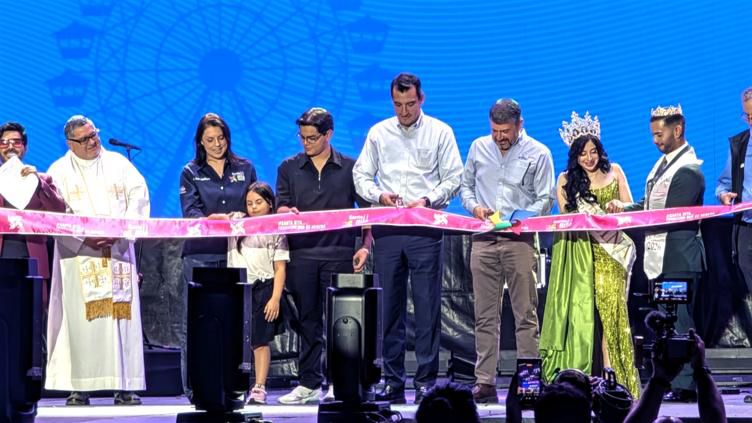 Entre música, tradición y seguridad, así arrancó la Feria de Santa Rita 2026