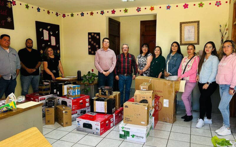 Beneficia Estado a más de 500 estudiantes de educación especial en la Sierra Tarahumara