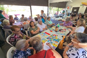 Adultos mayores se mantiene activos física y mentalmente en los Clubs del Abuelo del Municipio