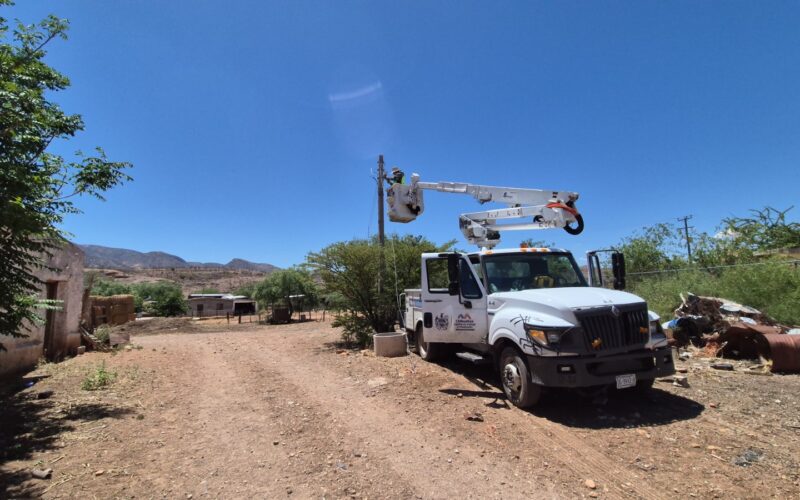 Municipio cumple y avanza con modernización de alumbrado LED en la zona rural