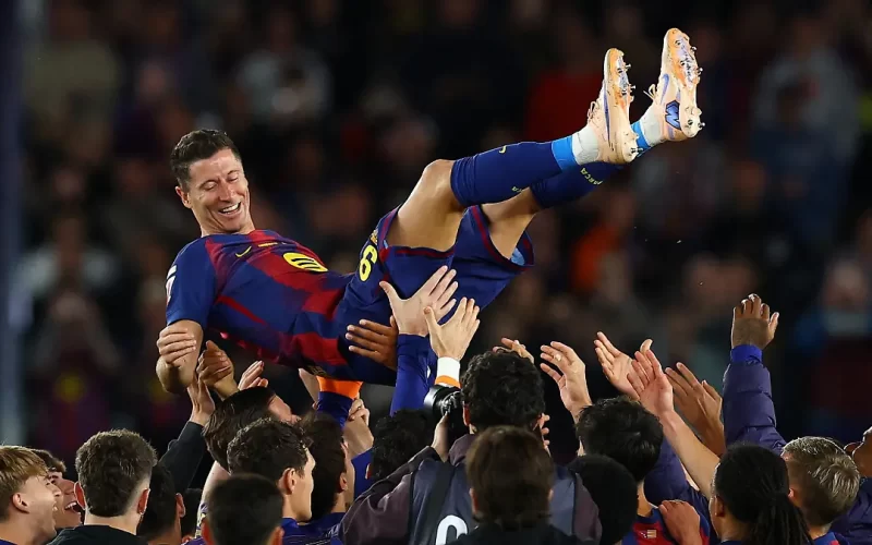 “Ha sido un honor jugar en este club”: Robert Lewandowski se despide del Barcelona con un emotivo mensaje