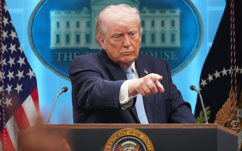 Trump dijo que EEUU no se precipitará a cerrar un acuerdo con Irán: “Las negociaciones avanzan de manera ordenada”