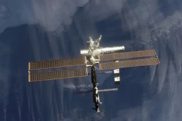 La NASA levanta la alerta de evacuación para astronautas de la Estación Espacial Internacional tras una fuga de aire