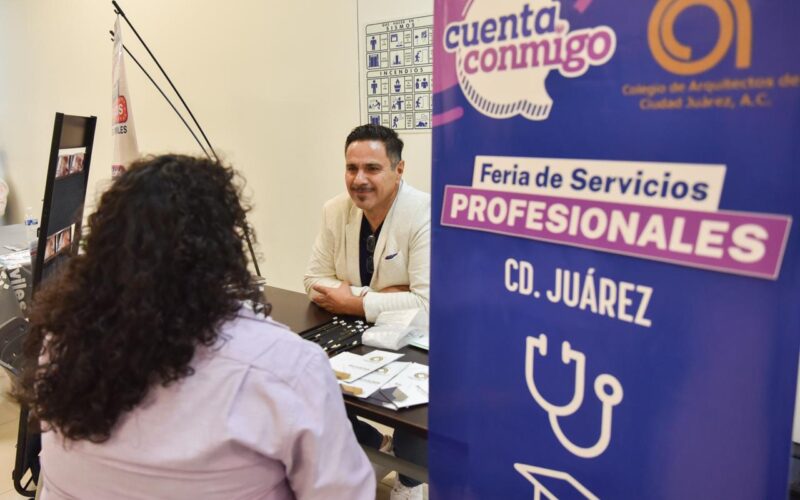 Ofrece Estado más de 1,800 atenciones gratuitas en Feria de Servicios Profesionales en Ciudad Juárez