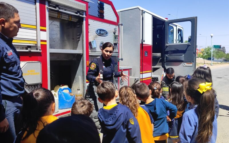 Recomiendan bomberos extremar precauciones con los más pequeños de la casa en vacaciones