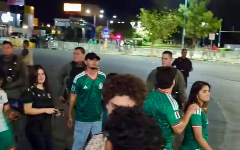 Desaloja Policía Municipal la glorieta de Pancho Villa tras festejos por el triunfo de México