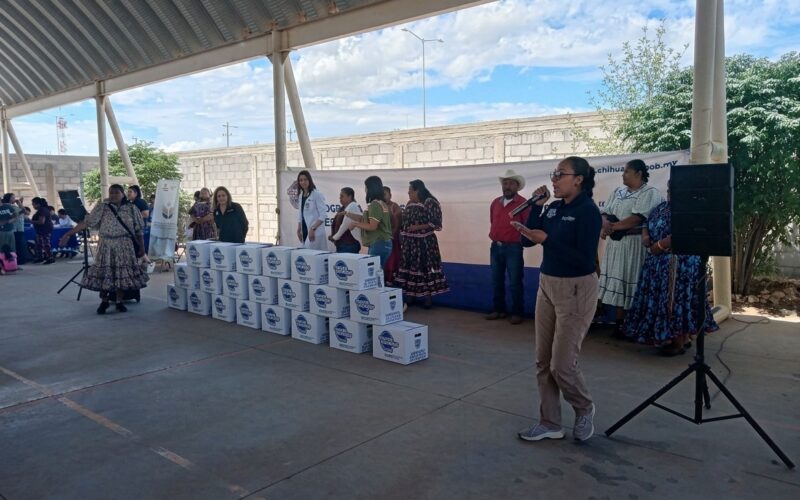 Lleva Estado el programa Juntos por Nuestra Identidad a ciudad Cuauhtémoc