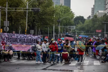 CNTE anuncia protestas en el AICM y en el Estadio Azteca en semana de inauguración del Mundial; retira bloqueo de Reforma