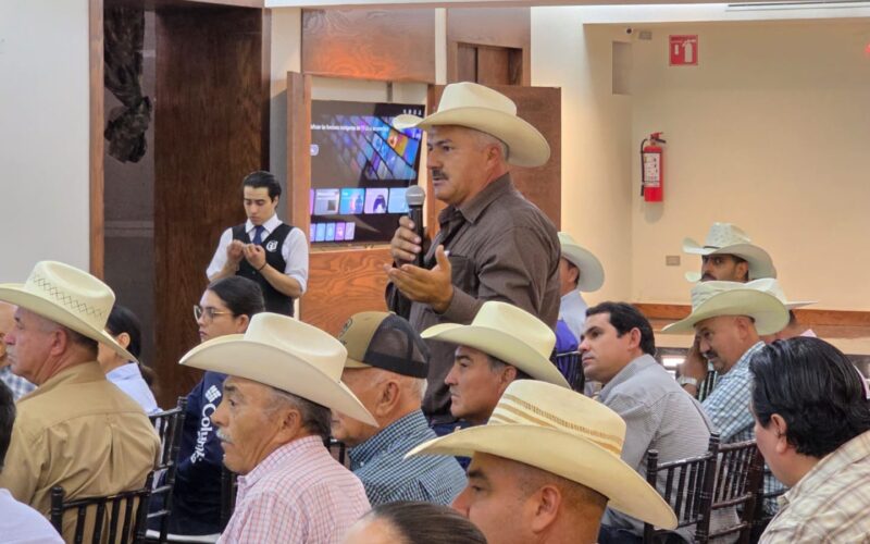 Imparte SDR taller de capacitación sobre prevención y vigilancia del Gusano Barrenador del Ganado en Parral
