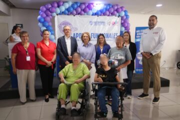 Beneficia DIF Estatal a 126 familias con la entrega de aparatos funcionales