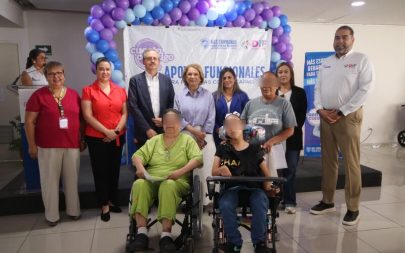 Beneficia DIF Estatal a 126 familias con la entrega de aparatos funcionales