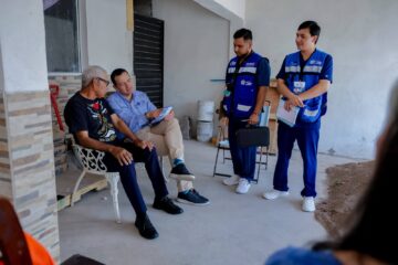 Lleva alcalde Marco Bonilla y promotores de la salud del IMPAS atención médica y medicamentos a la colonia Revolución