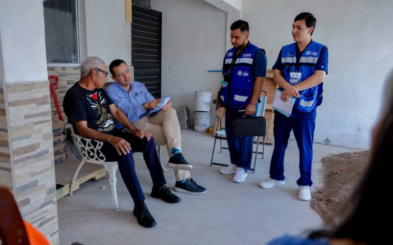 Lleva alcalde Marco Bonilla y promotores de la salud del IMPAS atención médica y medicamentos a la colonia Revolución