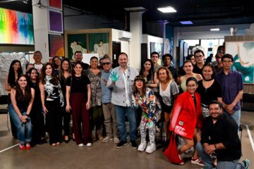 Encabeza Santiago De la Peña diálogo con artistas y promotores culturales