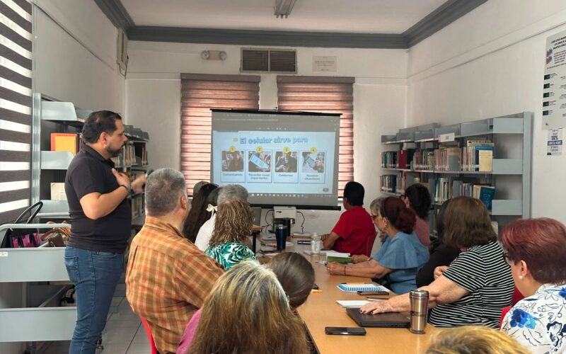 Inicia Gobierno Municipal curso básico de computación para personas mayores de 55 años