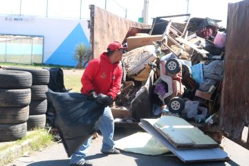 Retira Municipio 32 toneladas de basura con Mega Destilichadero de Chihuahua 2000
