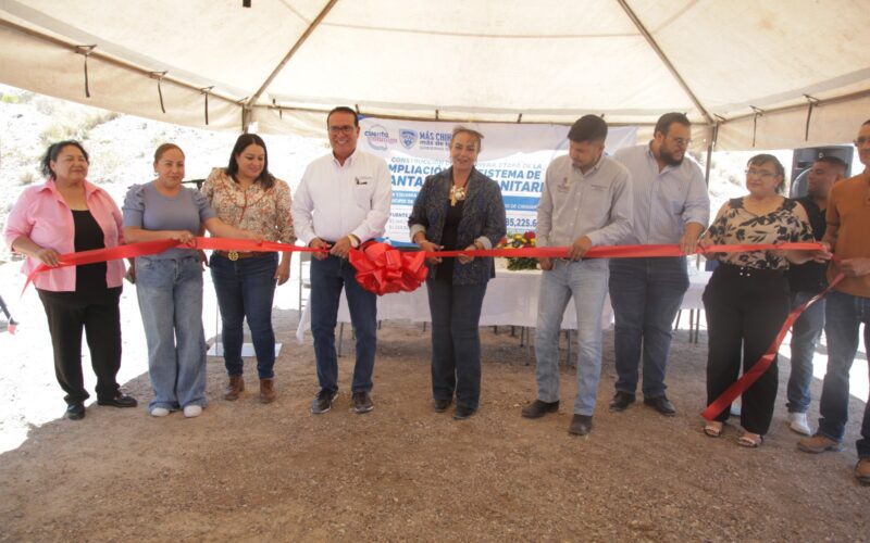 Inaugura JCAS primera etapa de alcantarillado sanitario en San Francisco de Conchos