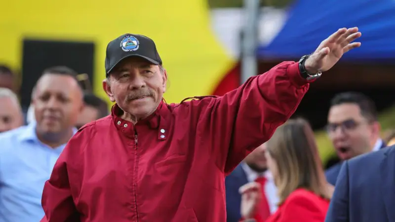 Para Marco Rubio, las declaraciones de Daniel Ortega (arriba, en una imagen de 2025) "demuestran su cobardía y su temor a la voluntad del pueblo nicaragüense".