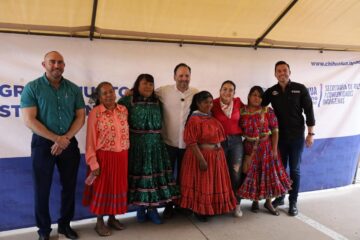 Fortalece Gobierno del Estado atención a familias del Cerro de la Cruz con el programa «Juntos por Nuestra Identidad»