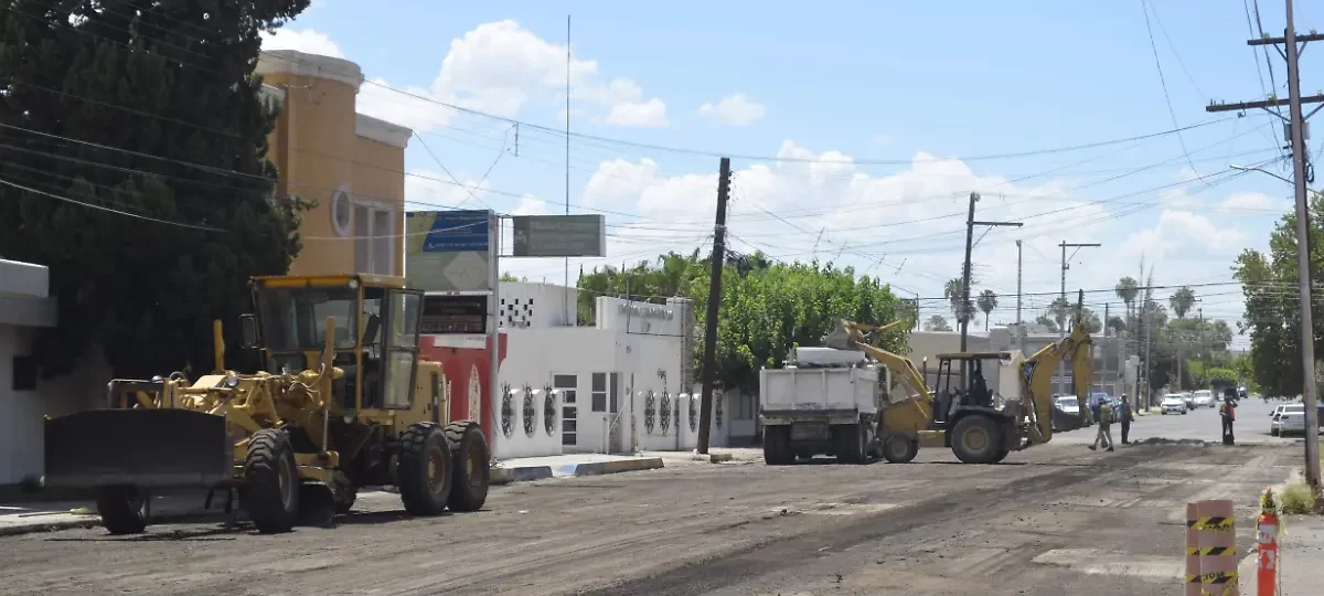 El alcalde Jesús Valenciano García informó que los trabajos se realizarán con recursos conjuntos entre el Municipio y el Gobierno del Estado para mejorar la movilidad urbana