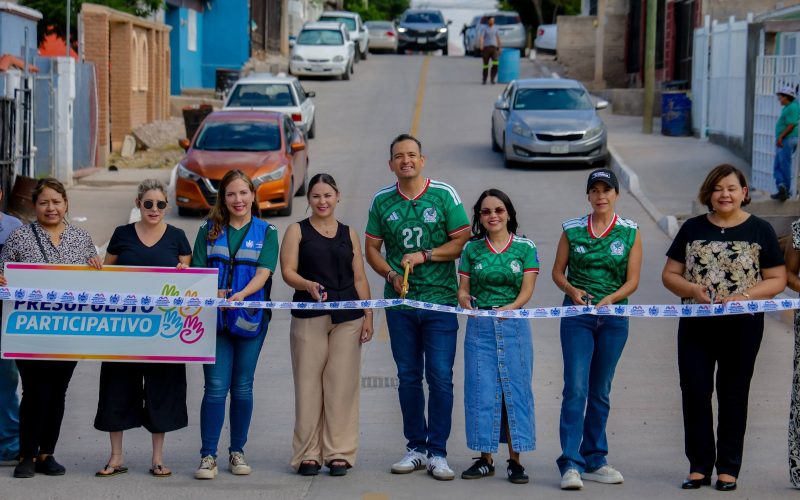 Mejora Municipio calles y accesos en más de 20 colonias con obras de pavimentación