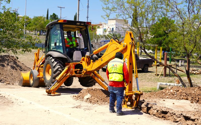Inicia Municipio construcción de salón de usos múltiples en Parque Loma Dorada