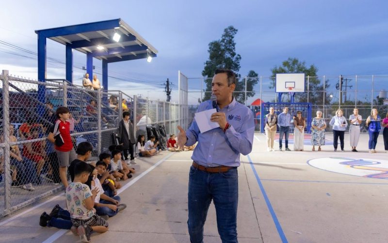 Entrega Marco Bonilla rehabilitación del parque Mármol III en beneficio de más de mil 500 vecinos