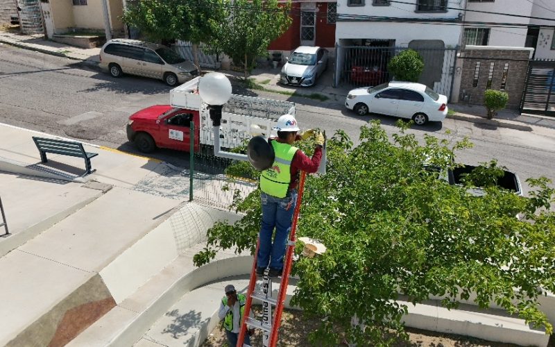 Continúa Municipio modernización a alumbrado público LED: 26 deportivos cuentan con nuevas luminarias