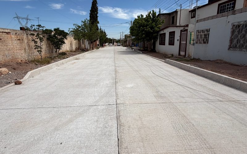 Concluye Municipio pavimentación en la calle Río Grande en la colonia Crucero