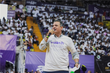 Ustedes pueden lograr lo que se propongan: Marco Bonilla da bienvenida a miles de estudiantes de la UACH