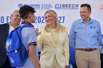 Maru Campos encabeza arranque oficial del ciclo escolar 2026-2027