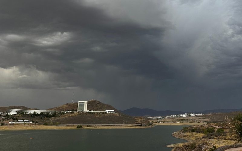 Alerta Protección Civil por lluvias fuertes y viento durante martes y miércoles